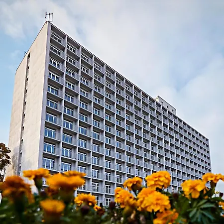 Apartman Axiom - Zenith Iii - Netflix, Hbo, Champagne *